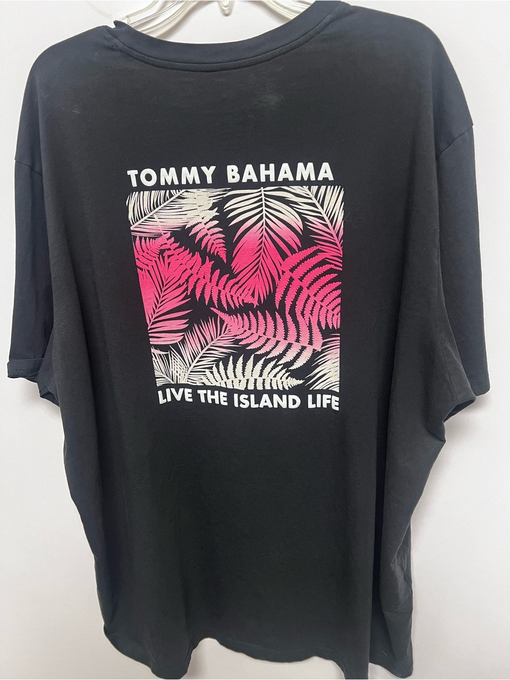 TOMMY BAHAMA BLACK SHORT SLEEVE MARLIN LOGO T-SHIRT. SIZE XXL. 100% Cotton - Picture 5 of 8